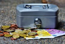 Ile kasy za złożenie komputera?