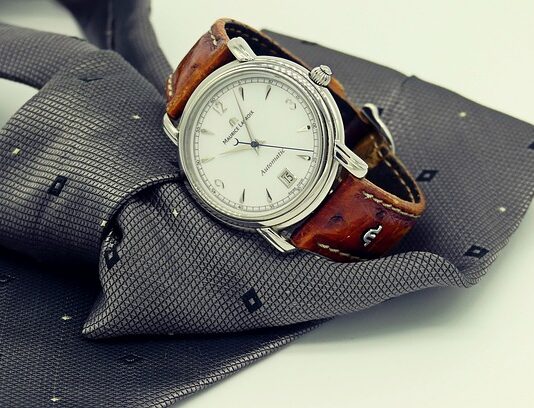 Jaki zegarek mierzy poziom cukru we krwi?