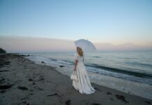 Czy powinno się ściągać zegarek na noc?